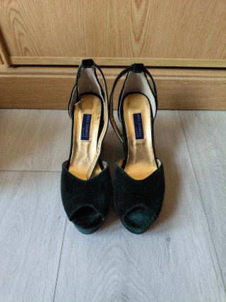 Sandalias de cuña Inés Domecq
