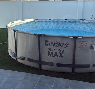 Piscina Bestway Steel Pro MAX con depuradora