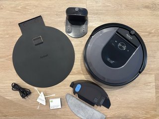 Robot Aspirador y Friegasuelos iRobot Roomba i8