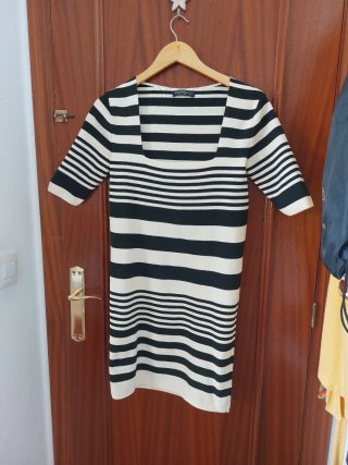 Vestido Stradivarius de Rayas