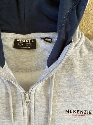 Sudadera con cremallera McKenzie gris