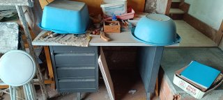 Mesa de trabajo metálica para taller