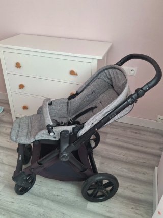 Silla de paseo Jane Muum gris