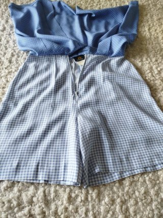 Falda pantalón azul con lunares