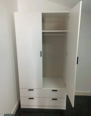 Armadi moderni 2P 3P 4P in legno