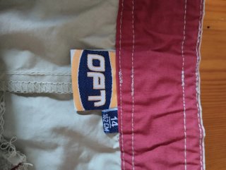 Bermudas O'Neill Beige. Talla 14