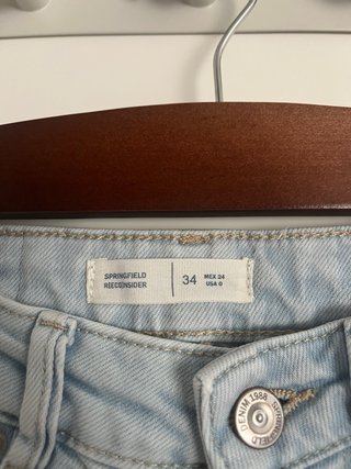 Pantalón vaquero pitillo azul