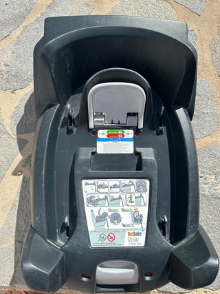 Base ISOFIX Stokke / BeSafe iZi Go X1