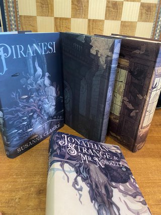 Piranesi y Jonathan Strange Broken Binding Clarke