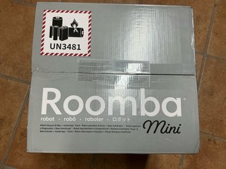 Robot Aspirador y Fregasuelos Roomba Mini