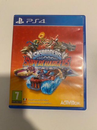 Skylanders SuperChargers (PS4)