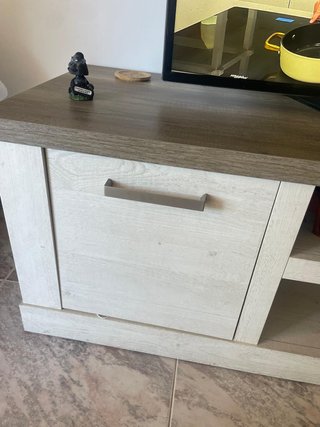 Mesa de TV rústica
