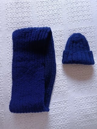 Conjunto bufanda y gorro infantil azul