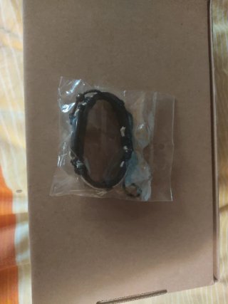 Pulseras varias