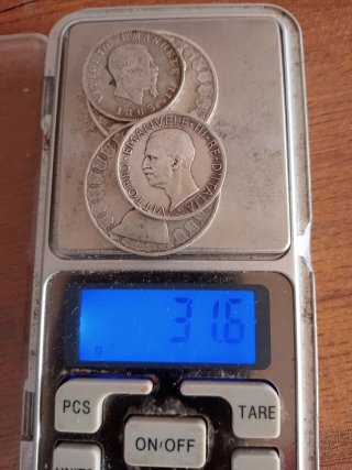 4 Monedas Antiguas de Plata de Italia