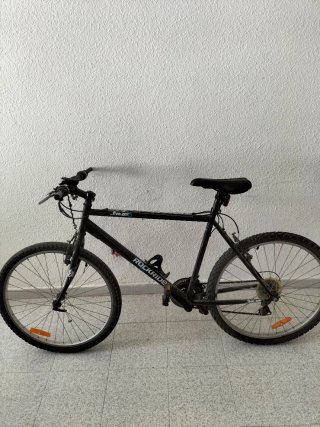 Bicicleta de Montaña Rockrider Negra