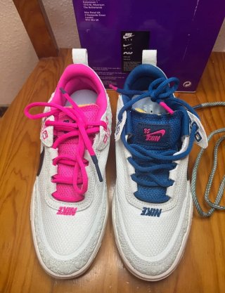 Nike SB Ishod Wair blanco y azul/rosa