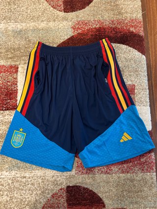 Pantalón corto España Adidas