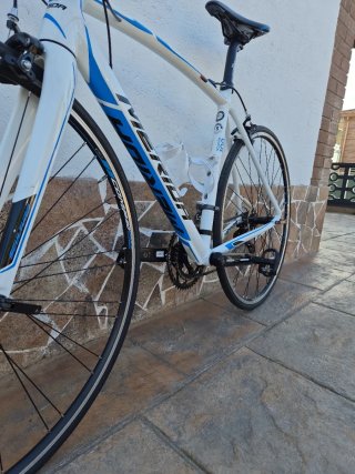 Bicicleta de carretera Merida Ride 100