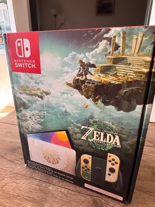 Nintendo Switch OLED Edición Zelda Tears of the Ki