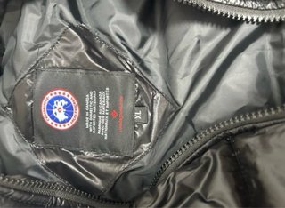 Chaleco Canada Goose Negro con etiquetas