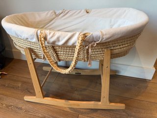 Moisés de Bebé con Cesta de Mimbre