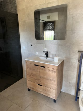 Mueble de baño madera y metal