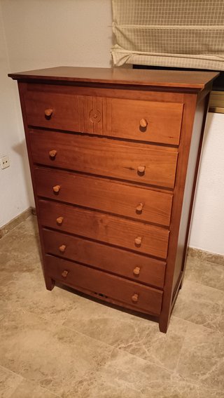 Cómoda de madera con 6 cajones