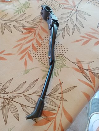 Pata de cabra ajustable para bicicleta