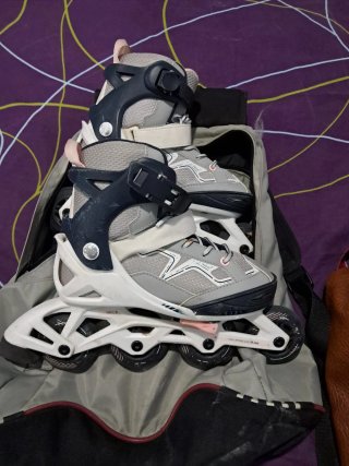 Patines con mochila nuevos n 32 .al 35