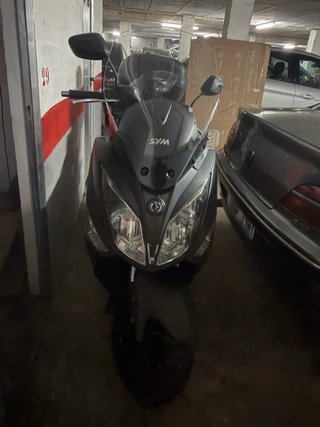 Sym Joymax 300