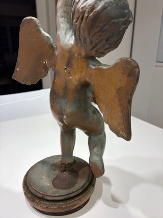 Escultura Ángel alado clásico muy antigua
