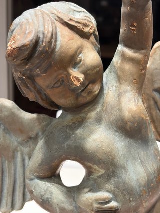 Escultura Ángel alado clásico muy antigua