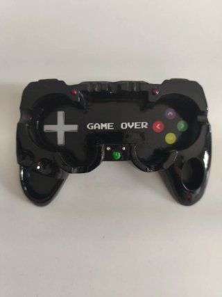 Cenicero Mando Consola Game Over Out of the blue