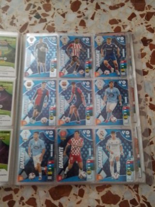 Álbum Adrenalyn LaLiga 2024-25 Casi completo