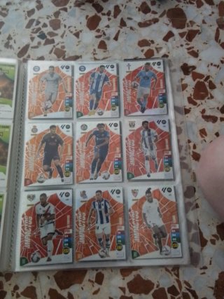 Álbum Adrenalyn LaLiga 2024-25 Casi completo