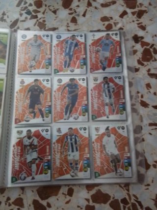 Álbum Adrenalyn LaLiga 2024-25 Casi completo