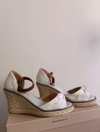 Cuñas de esparto Fosco