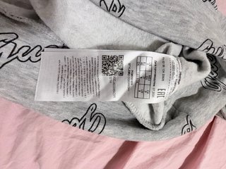 Sudadera Guess gris