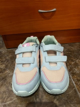 Zapatillas de niña