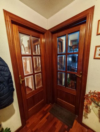 3 Puertas Interiores de Madera y Cristal