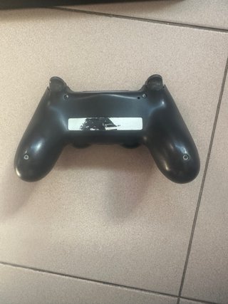 PlayStation 4 + 2 mandos