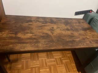 Escritorio y silla de estilo industrial