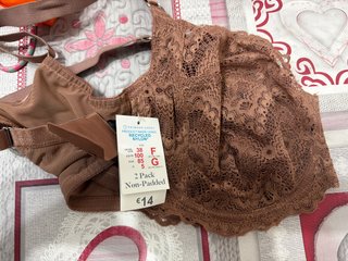 Sujetador Primark Talla 100F