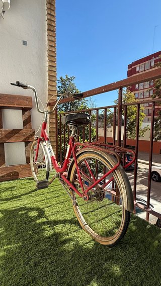 Bicicleta Vintage Clásica Roja