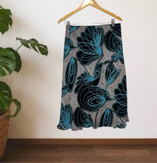Talla 3XL (54). Falda Midi de gasa estampada.