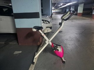Bicicleta Estática Plegable