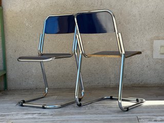 Coppia di sedie vintage cantilever Bauhaus