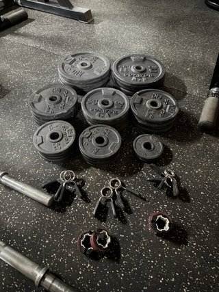 Banco de gimnasio Sportstech + Rack + 63 kg