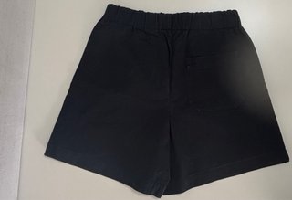 Pantalón bermuda corto Zara negro azul talla S